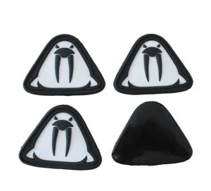 Emboss ป้าย PVC ซิลิโคนรองเท้าและหมวกเสื้อผ้าเครื่องหมายการค้า